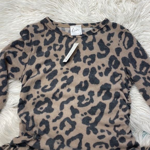 Womens livi by Olivia Rae shirt - Picture 2 of 7